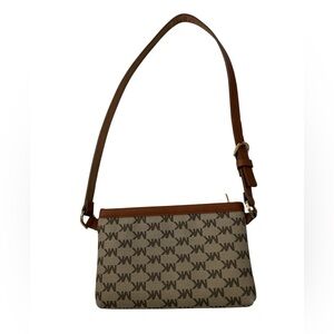 Micheal Kors Belt Bag